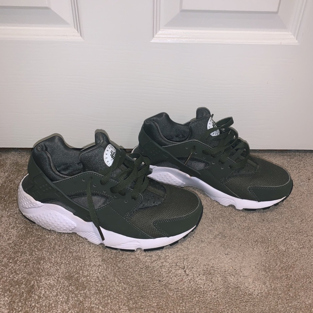 ✨Nike Hurache Shoes✨